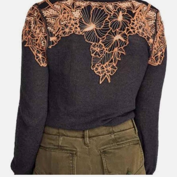 Free People Easy Breazy Henley Orange Coral Black Size Medium Ling Sleeve - Picture 2 of 9